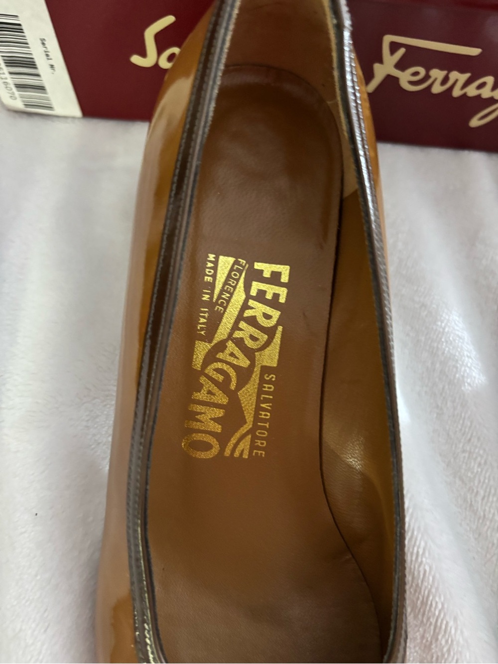 Salvatore Ferragamo Brown Leather Square-Toe Flats with Gold Logo Accent - Picture 8 of 10